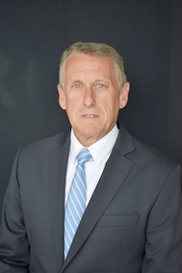peter hurlay ceo de la professional tennis tegistry usa, le headquater de la ptr france